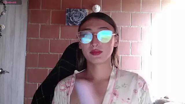 Try our streaming cams variety and talk on a personal level with our adorable girls streamers, showing off their bountiful shapes and dildos.
