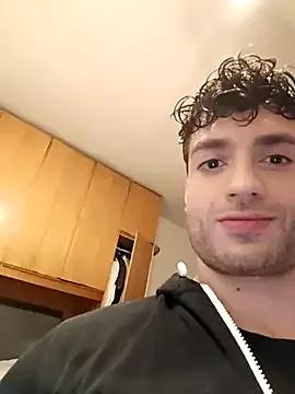 Andreatopbot from StripChat is Freechat
