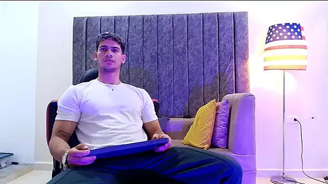 ANDRES_STUD from StripChat is Freechat