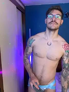 Andy_Stivens from StripChat is Freechat