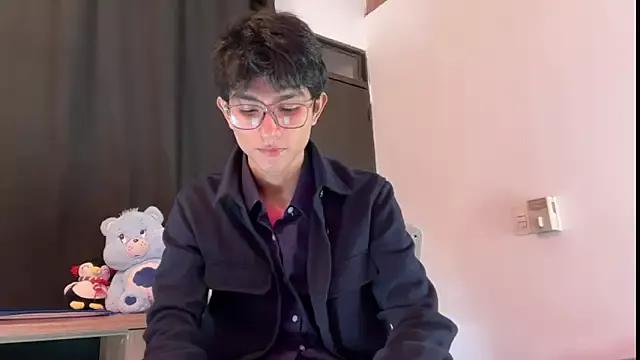 Angel_bunny2 from StripChat is Freechat