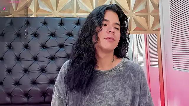 Angel_Dustt18 from StripChat is Freechat