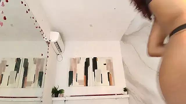 angela_mejia from StripChat is Freechat