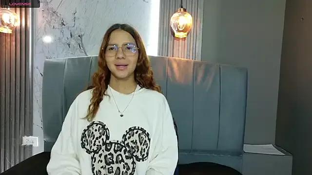 angeles_azul from StripChat is Freechat