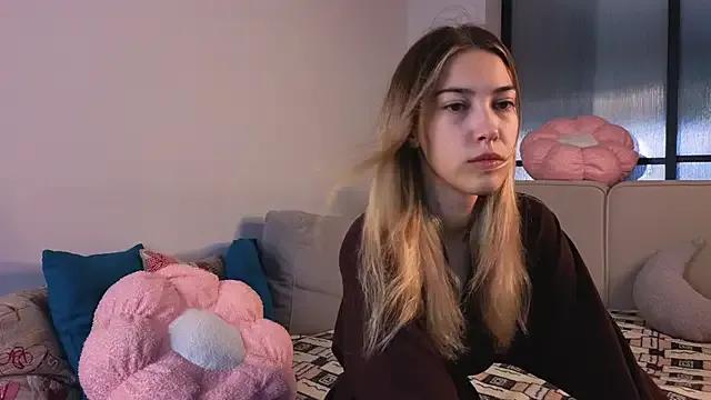 Try our streaming cams variety and talk on a personal level with our adorable girls streamers, showing off their bountiful shapes and dildos.