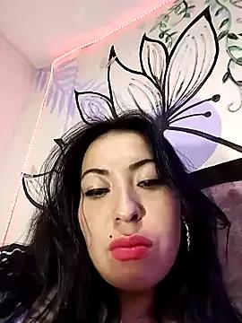 angelicroose2 from StripChat is Freechat