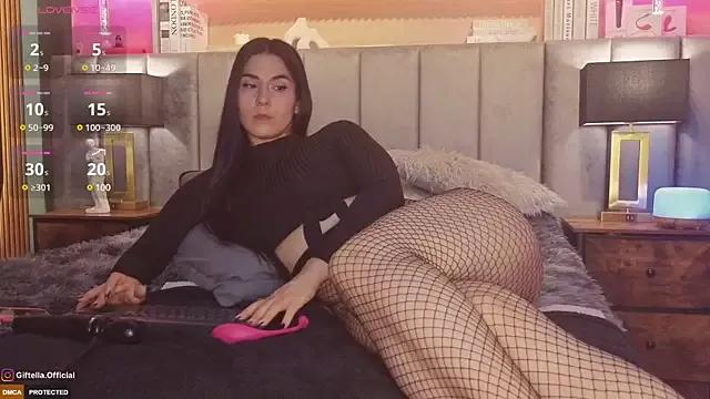 Try our streaming cams variety and talk on a personal level with our adorable girls streamers, showing off their bountiful shapes and dildos.