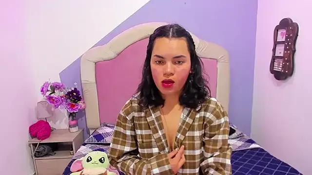Try our streaming cams variety and talk on a personal level with our adorable girls streamers, showing off their bountiful shapes and dildos.