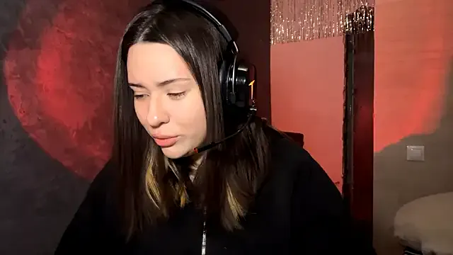 Try our streaming cams variety and talk on a personal level with our adorable girls streamers, showing off their bountiful shapes and dildos.