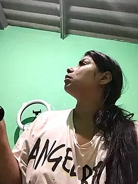 AnggelicaSwan21 from StripChat is Freechat