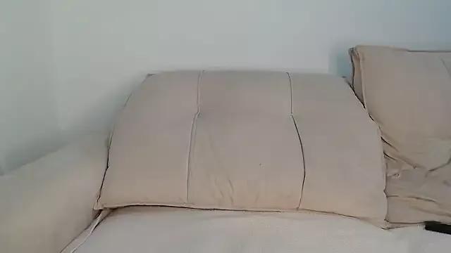 AninhaSampaio from StripChat