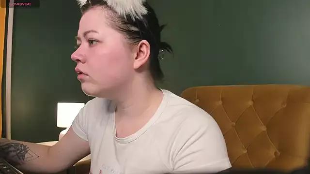 Anita_Carlson from StripChat is Freechat