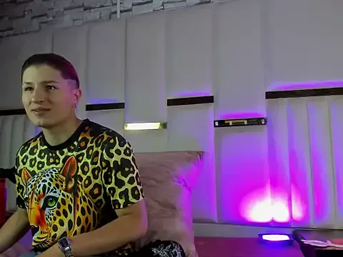 ANLLELOAndANGELA on StripChat 