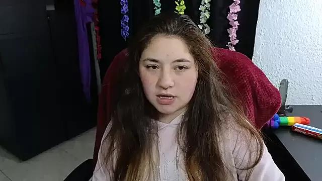 ann_bronw from StripChat