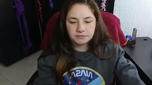ann_bronw from StripChat