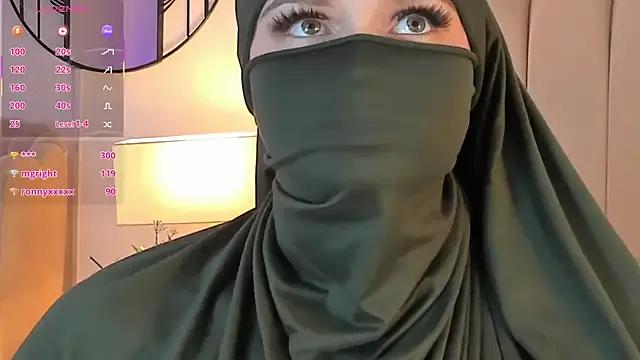 anna-henao from StripChat