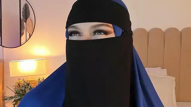 anna-henao from StripChat