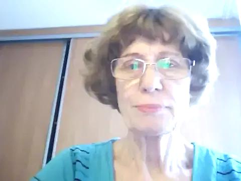 Anna72233 from StripChat is Freechat