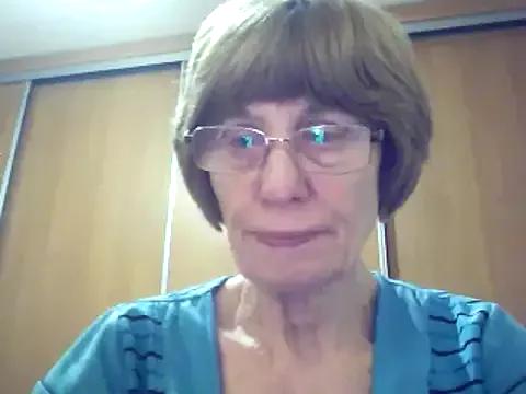Anna72233 from StripChat is Freechat