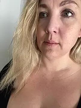 Anna_Alexa from StripChat
