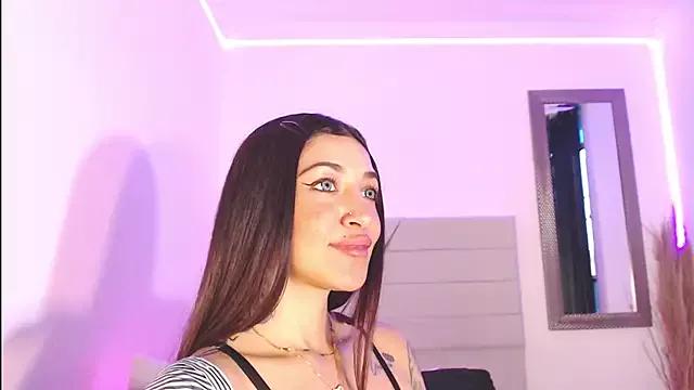 Anna_belly from StripChat