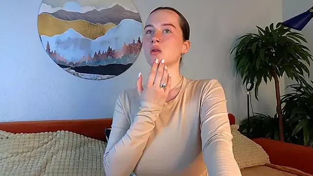 Try our streaming cams variety and talk on a personal level with our adorable girls streamers, showing off their bountiful shapes and dildos.