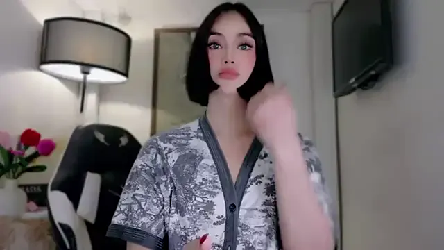 Anna_HollyDoll on StripChat 