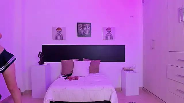 Try our streaming cams variety and talk on a personal level with our adorable girls streamers, showing off their bountiful shapes and dildos.