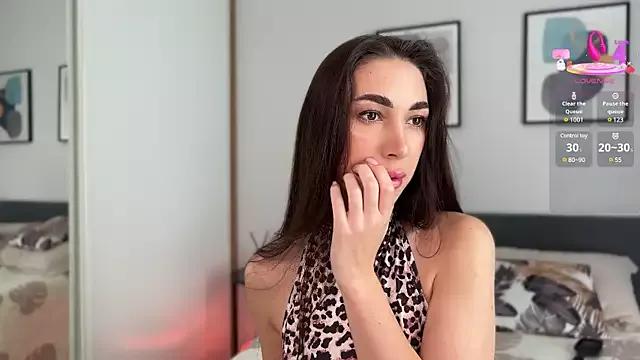 Try our streaming cams variety and talk on a personal level with our adorable girls streamers, showing off their bountiful shapes and dildos.
