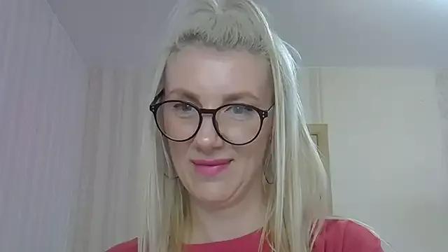 anna_shark77 from StripChat