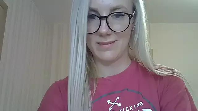 anna_shark77 from StripChat