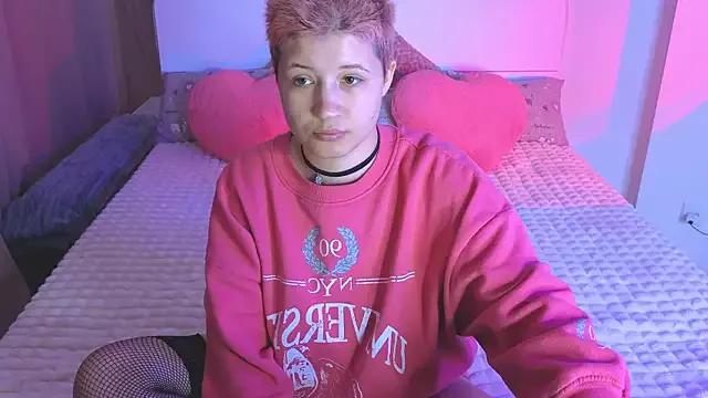 Annabella445 from StripChat
