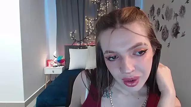 Try our streaming cams variety and talk on a personal level with our adorable girls streamers, showing off their bountiful shapes and dildos.