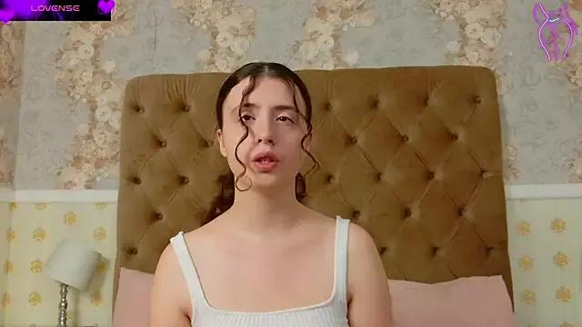 AnnaBlaze_ from StripChat