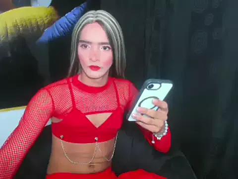 Try our streaming cams variety and talk on a personal level with our adorable girls streamers, showing off their bountiful shapes and dildos.