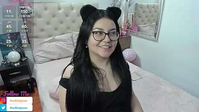 AnnaRedgrave from StripChat