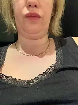 AnnaThurman from StripChat