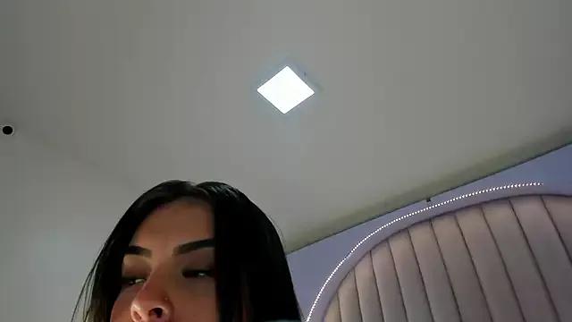 Annavic_ from StripChat