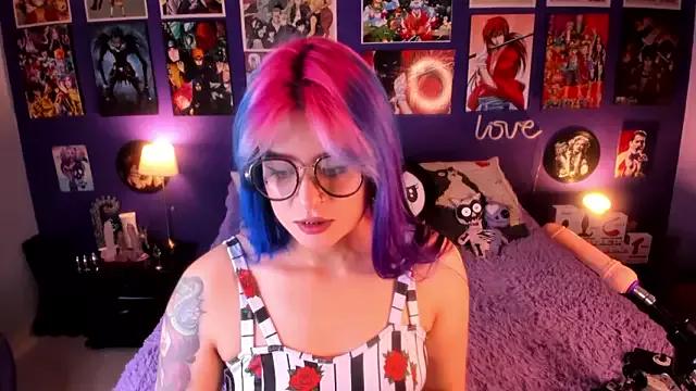 anne_cross from StripChat