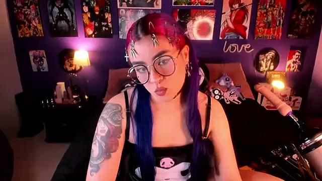 anne_cross from StripChat