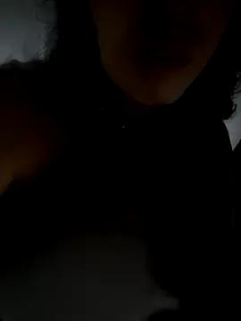 anne_linoy from StripChat is Freechat