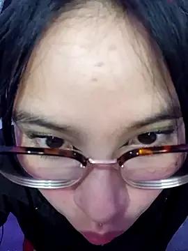 Anne_Mia from StripChat