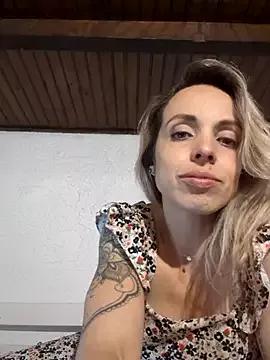 Annelibre from StripChat