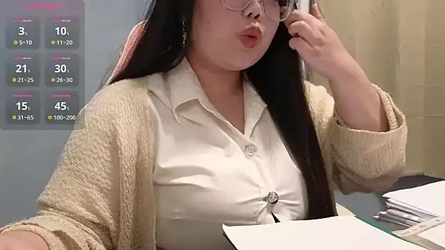ANNELIESE_ from StripChat