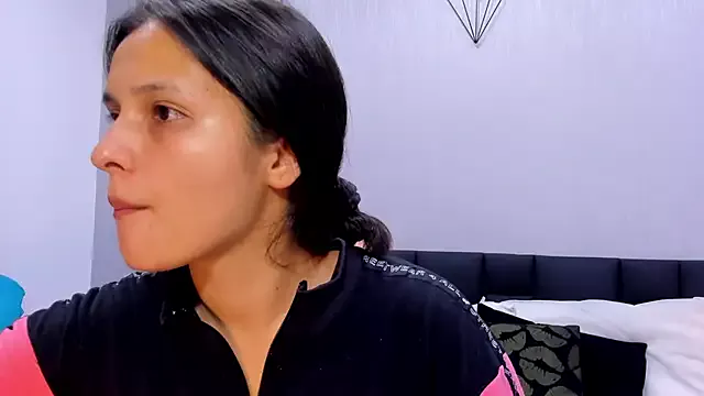 AnneliseLestrange on StripChat 