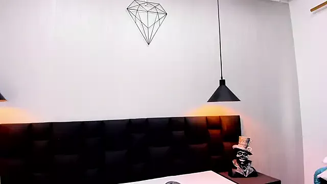 AnneliseLestrange on StripChat 