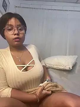 AnnePrince- from StripChat