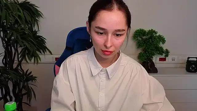 Try our streaming cams variety and talk on a personal level with our adorable girls streamers, showing off their bountiful shapes and dildos.