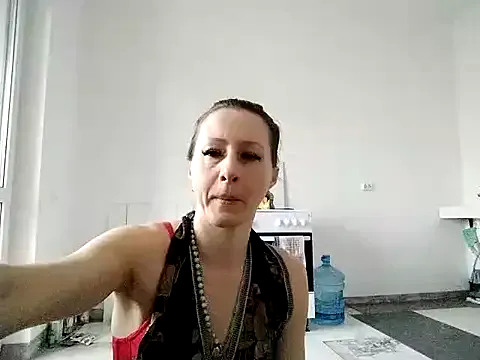 Anneta280671 on StripChat 
