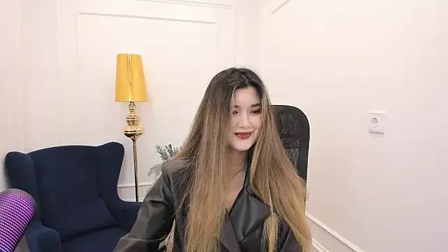 AnneTLi from StripChat